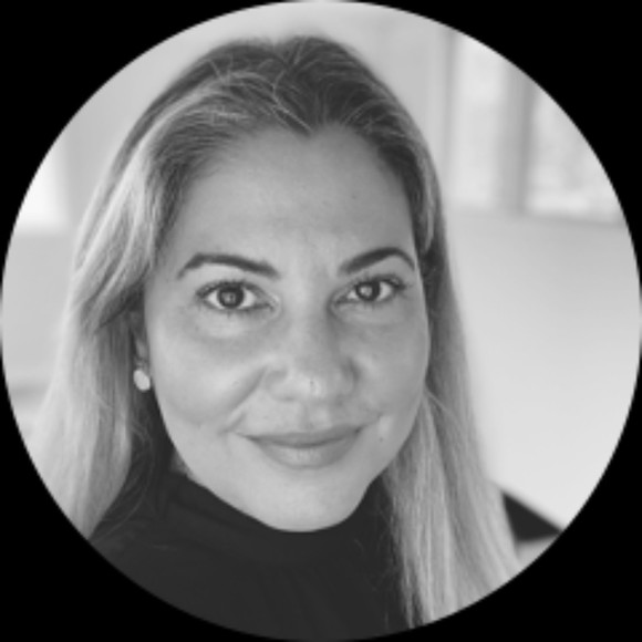 Meet your Posher, Catalina - Picture 1 of 1